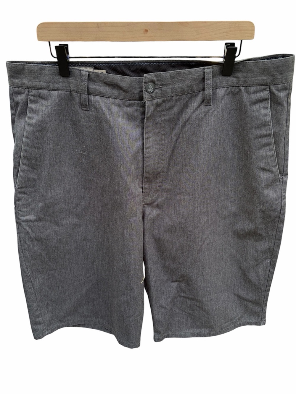 Volcom Men’s Hybrid Shorts – Gray – Size 38